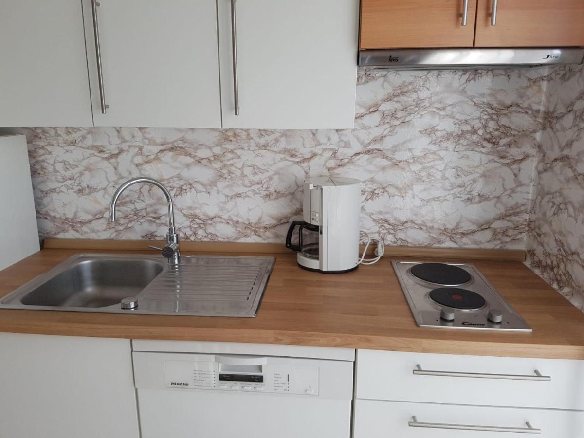 Apartment Mit Balkon Пореч Екстериор снимка
