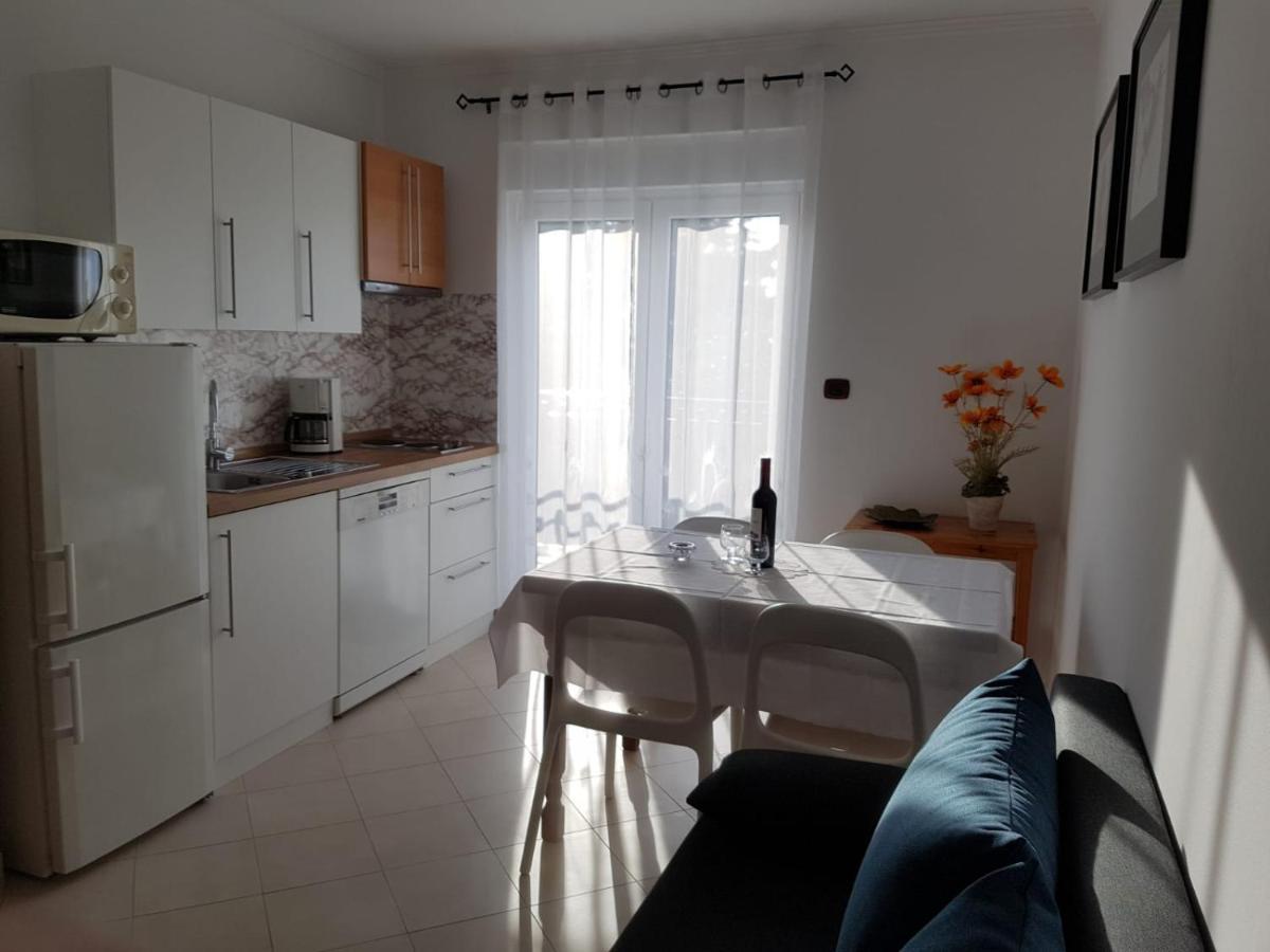 Apartment Mit Balkon Пореч Екстериор снимка
